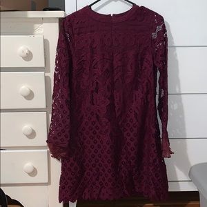 LuLus lace burgundy dress